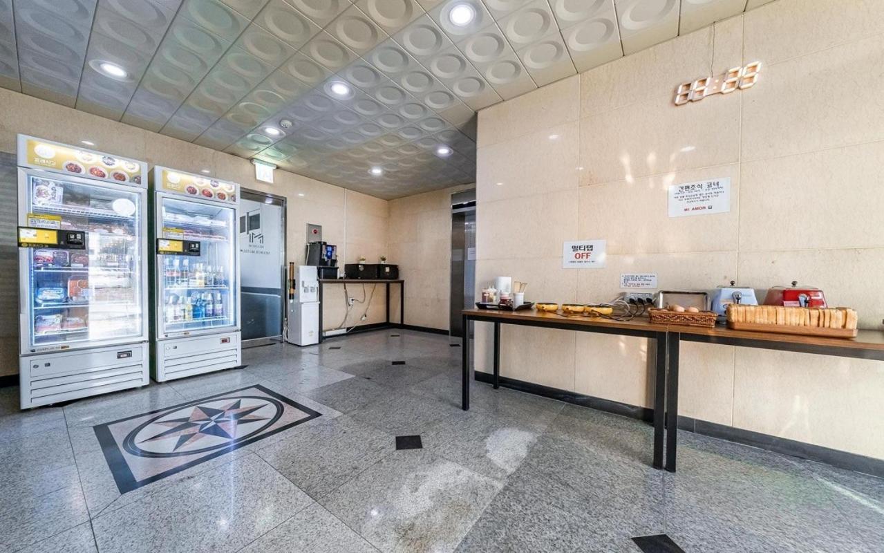 Mi Amor Motel Sokcho Exterior photo
